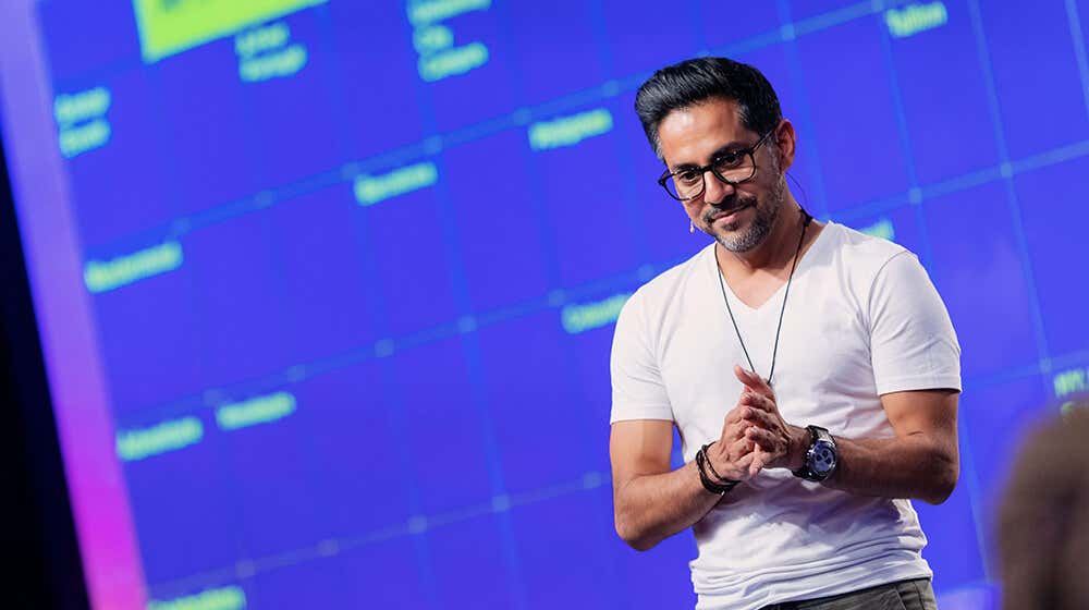 Vishen’s techniques in high performance meditation are currently being used by athletes in every major American professional sports team including the NBA, NFL, Olympians and the US Open Tennis Champion.