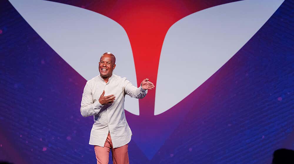 Michael Beckwith on stage