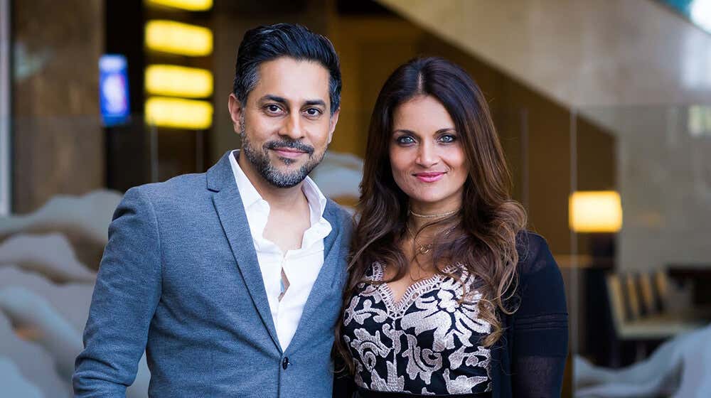 Vishen Lakhiani con la Dra. Shefali
