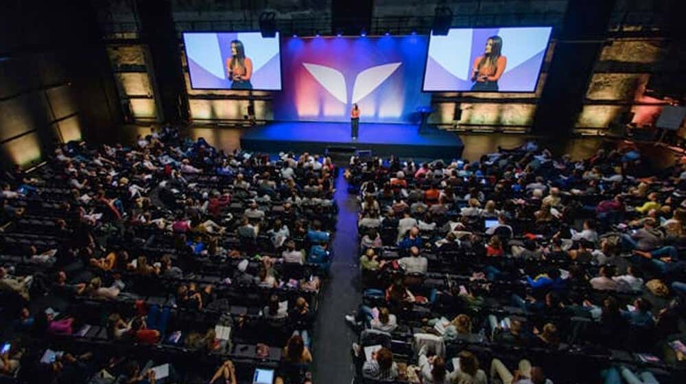 La Dra. Shefali en Mindvalley University