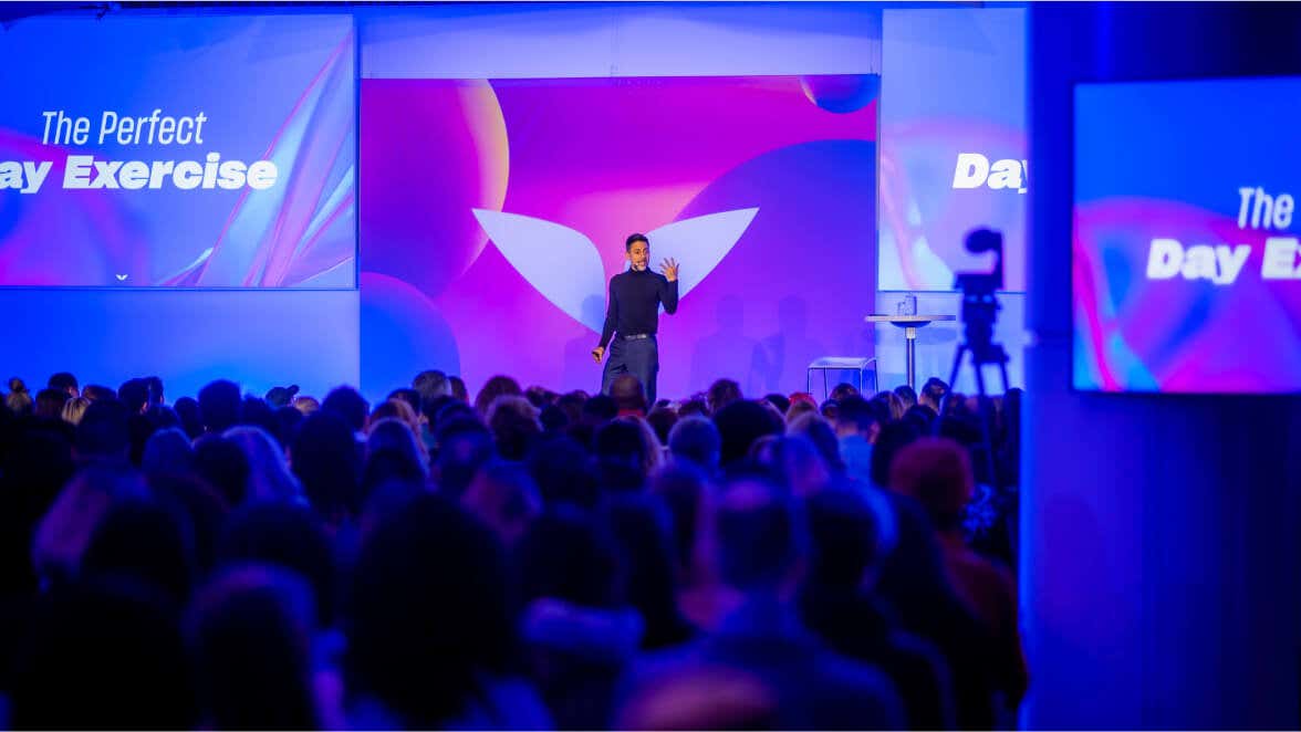 Vishen on stage