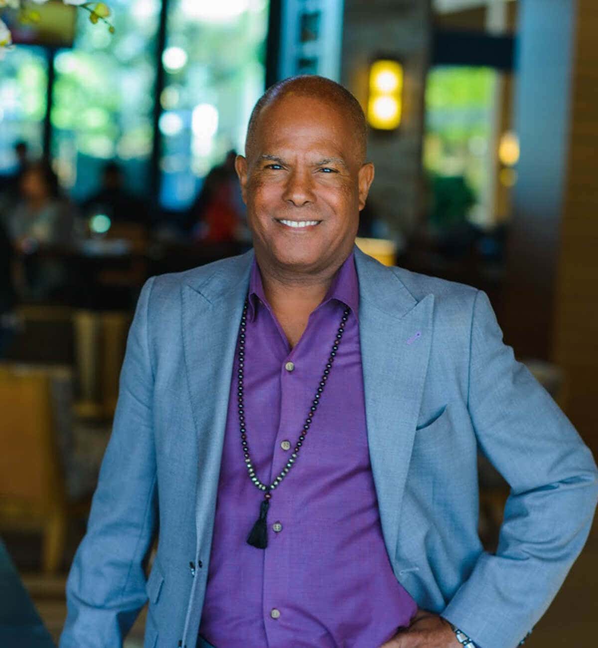 Michael Beckwith Author Picture