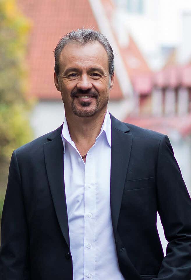 Eric Edmeades
