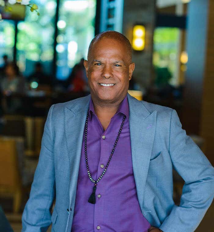 Michael Beckwith Author Picture