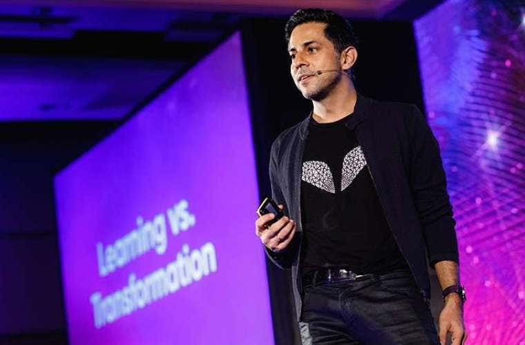 Vishen on stage