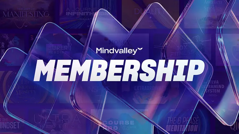 2 ladies having a discussion in an office space